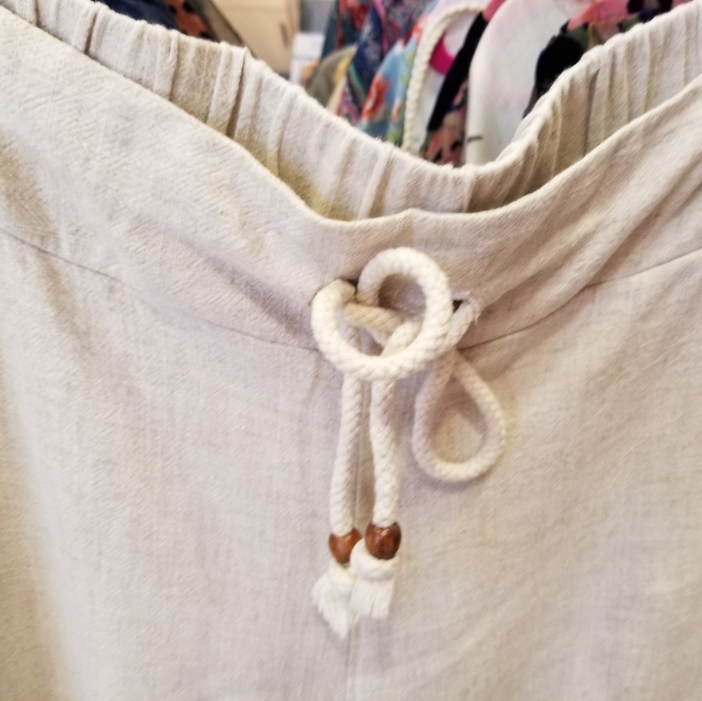 Pants - Picture 3 of 4